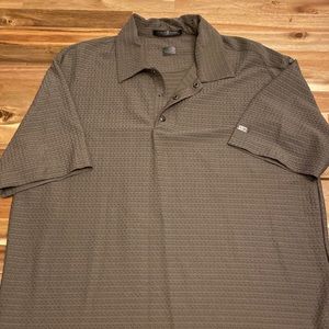 Tiger Woods Golf Shirt - XL